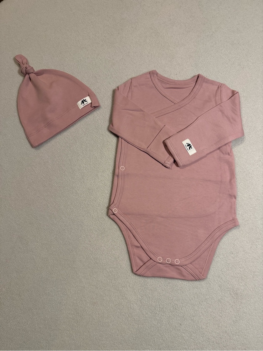 Lille Lei - Infant Kimono-Style Onsie Bodysuit with Hat - Pink